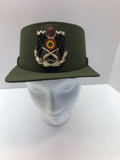 Vintage BOLIVIA POLICE HAT/cloth insignia