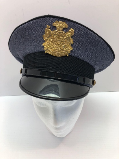 Vintage CAMDEN POLICE visor hat/metal insignia(made by BAYLY INC)