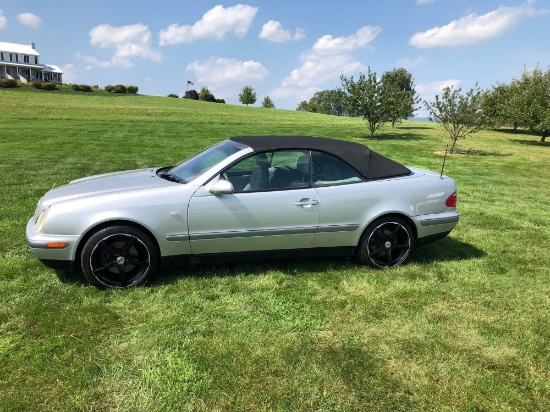 1999 MERCEDES BENZ CLK-320 convertible (VIN WDBLK65G3XT012828,110,893 miles,auto transmission)