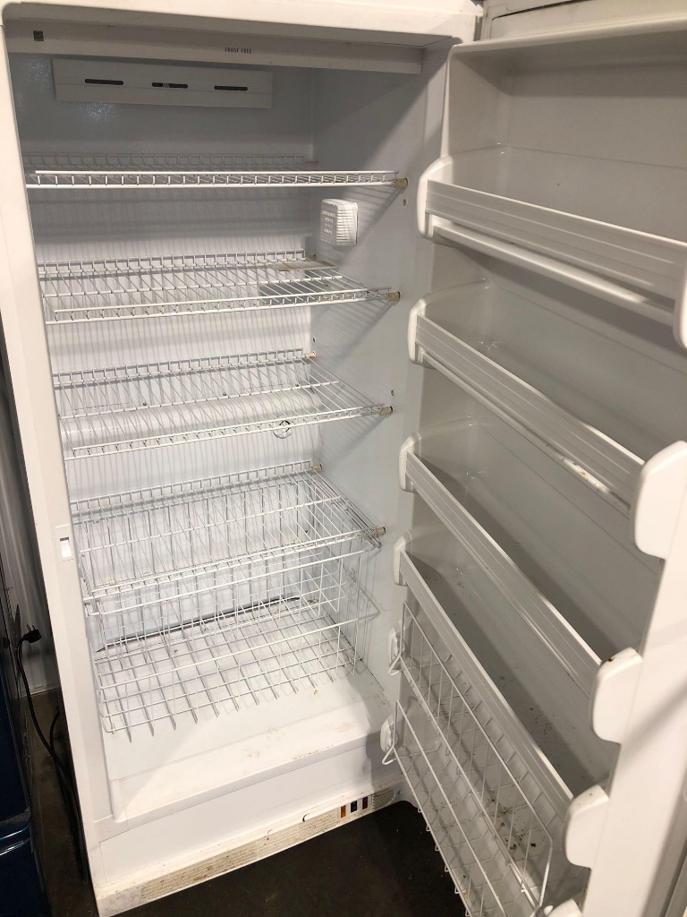 Fridgidaire Model Lffh2067dw2 Upright Freezer Estate Personal Property Online Auctions Proxibid