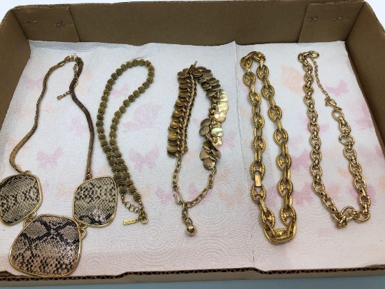 Costume jewelry (necklaces)