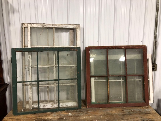 (7) vintage widows(some panes broken;various sizes;great for crafts)