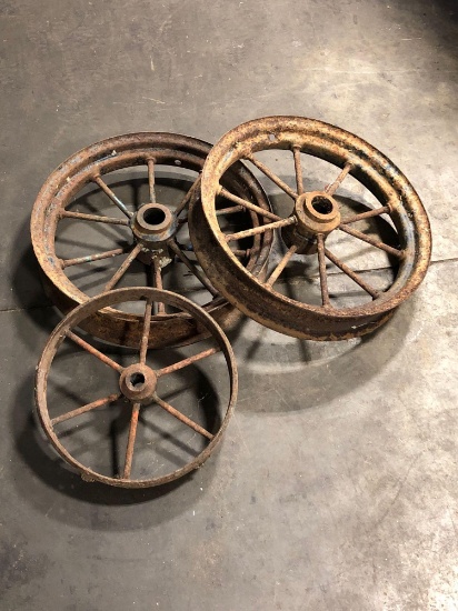 3 vintage metal tire rims