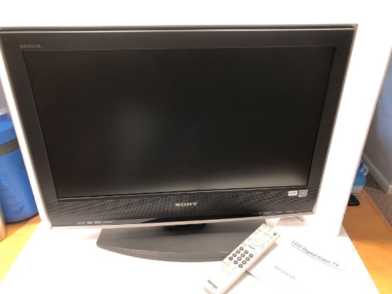 SONY BRAVIA 26" flatscreen TV(model KDL-26S2010)