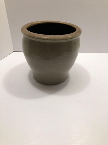 Stoneware/pottery crock