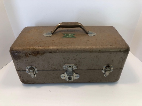 Vintage metal J.C. HIGGINS tackle box/contents