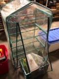 Plastic greenhouse shelf unit,gardening supplies