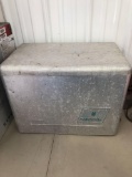 Vintage aluminum HAWTHORNE ice chest