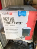 CHAR-BROIL Oil-Less turkey fryer(NIB)