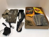 Hunting accessories lot (pruning saw, rattling bag, bow release, field dressing gloves, hot hands,