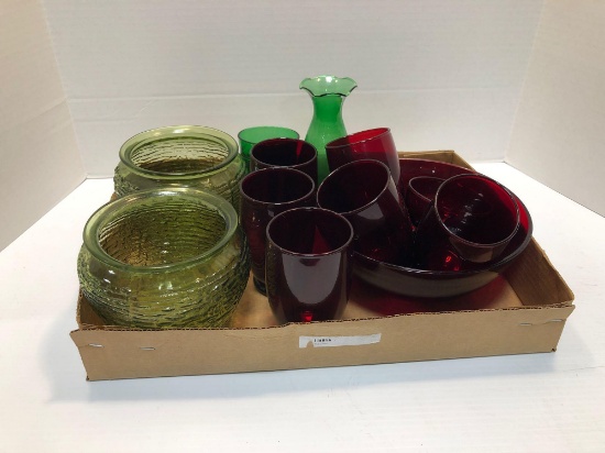 Red glass cups, bowl, green glass vase, cup