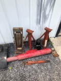 Jack stands, hydraulic jack