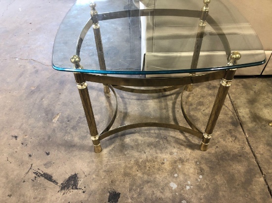 Glass top end table (lot 22, 28, 29 match)