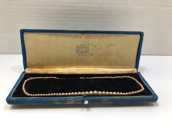 Vintage Gillepsie Bros Inc strand of pearls (possibly imitation)
