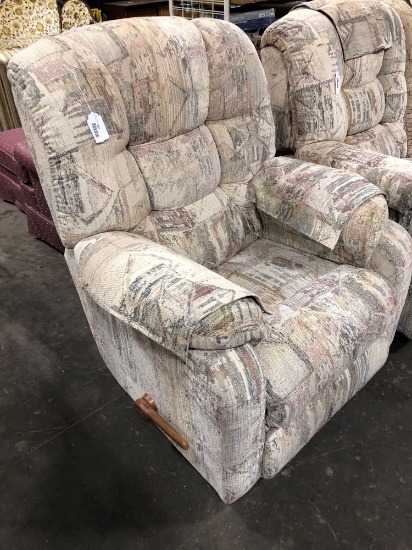 Recliner good condition Matches Sofa in LOT 228