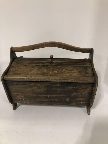 Antique wooden sewing box with a singer sewing machine parts will work with Lot No. 324 singer