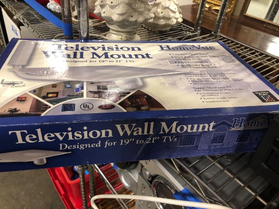 Television wall mount for 19 inch to 21 inch TVs