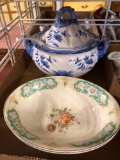 Soup terrine with ladle and lid Steubenville serving bowls
