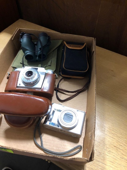 Collectible Cameras, binoculars with Cases