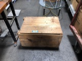 WOOLRICH Wooden Crate