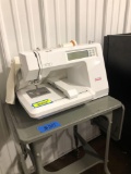 Deco 650 Bernina Sewing Machine with stand