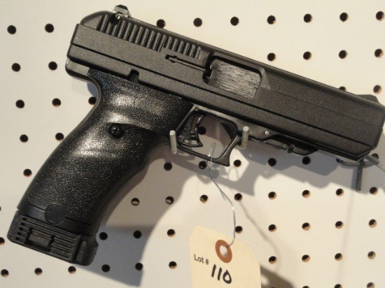 HI POINT FIREARMS MOD JCP 40 CAL S&W SN 7253158 IN ORIGINAL BOX