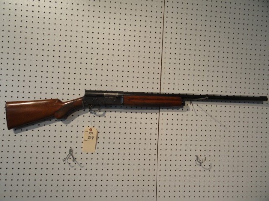 BROWNING A5 LIGHT TWELVE 12 GA 29 1/2 INCH BARREL VENT RIB SN 9G66255 SOME