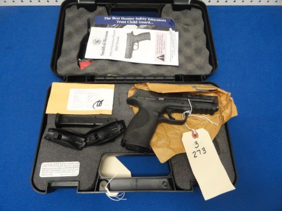 SMITH & WESSON M&P 40 S&W SN MEP5464 APPROX 3 INCH BARREL ORIGINAL CASE EXT