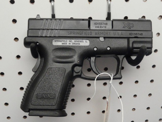 XD 9 SUB COMPACT CAL 9X19 COMES WITH PADDLE HOLSTER DBL MAG POUCH MAG RELOA