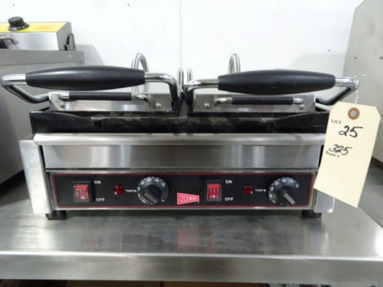 NEW CECILWARE PANINI SANDWICH GRILL MOD SG2LF 240 VOLT 60 HZ 3200 W