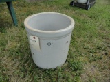 SIX GALLON SALT GLAZE CROCK IN GOOD CONDITION