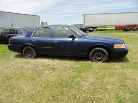 #2705 2005 FORD CROWN VIC POLICE INTERCEPTOR 154337 MILES BUCKET SEATS RUBB