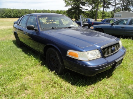 #2709 2006 FORD CROWN VIC POLICE INTERCEPTOR 142736 MILES BUCKET SEATS RUBB