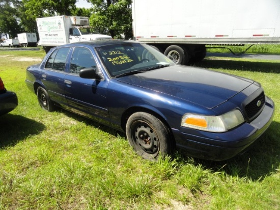 #2712 2005 FORD CROWN VIC POLICE INTERCEPTOR 195011 MILES 4.6 L BUCKET SEAT