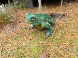 LARGE GARDEN FROG