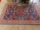 HAND KNOTTED RUG APPROX 6 FEET X 4 FEET