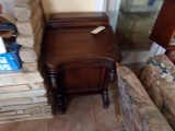 SMALL SLANT FRONT DESK WITH CARVED FEET AND FOUR DRAWERS