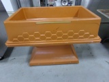 SEAFOOD DISPLAY 42 X 24 PLASTIC ON CASTERS