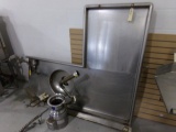 STAINLESS STEEL CORNNER DISHWASH TABLE WITH GOOSE NECK SPRAYER AND GARBAGE