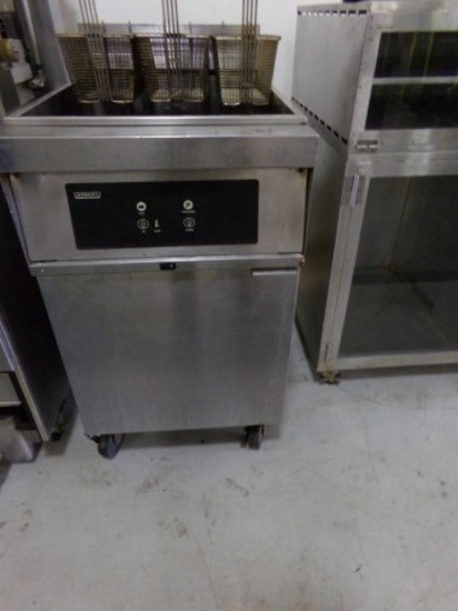 HOBART DEEP FRYER MOD 1HFD85 ON CASTERS ELECT 3 PHASE ELECT