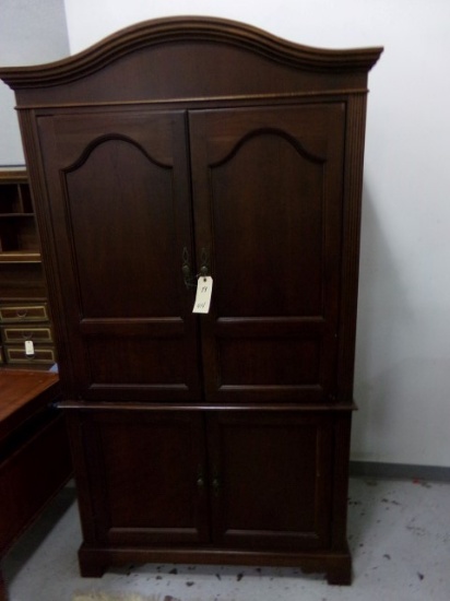 ENTERTAINMENT/ARMOIRE APPROXIMATELY 80 INCH TALL X 42 INCH ACROSS X 22 INCH