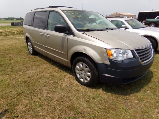 #702 2009 CHRYSLER TOWN & COUNTRY LX 154385 MILES POWER PACKAGE CRUISE DOUB