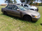 #901 1991 HONDA ACCORD LT 151739 MILES AUTO TRANS DAMAGE TO PASSENGER SIDE