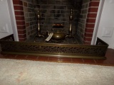 GROUP OF ANTIQUE BRASS FIREPLACE ITEMS INCLUDED TEAPOT ANDIRONS FENDER TRIV