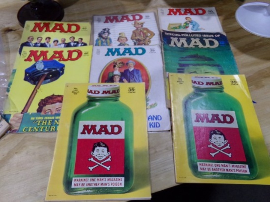 LOT OF MAD MAGAZINES APPROX 12