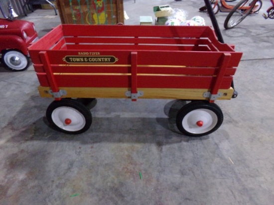 RADIO FLYER TOWN AND COUNTRY WAGON