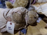 COLLECTION OF TEDDY BEARS