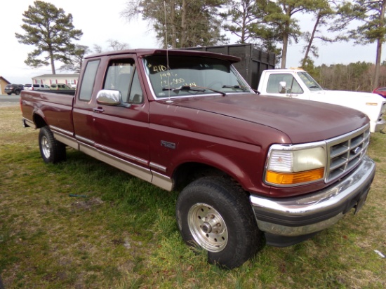 #4101 1996 FORD F150 EDDIE BAUER 4 WD 137000 MILES 4X4 8' BED BEDLINER