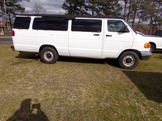 #1302 2001 DODGE VAN 3500 RAM 50430 MILES PRISONER TRANSPORT CRUISE CONTROL