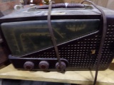 ZENITH AM FM VINTAGE RADIO